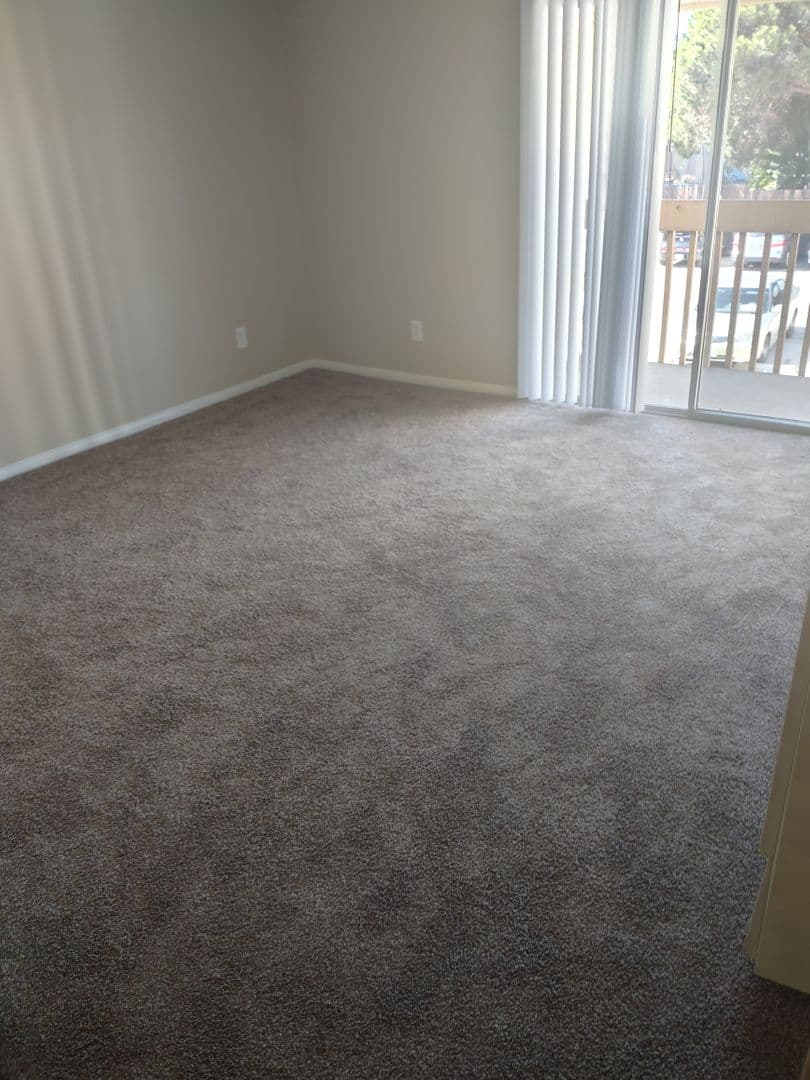 Chula Vista Apartment: 1241 5th Ave.