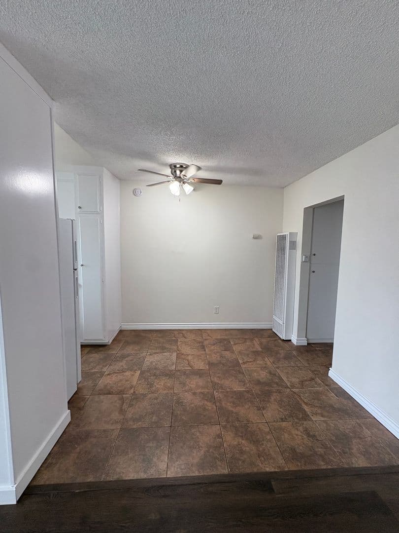 Chula Vista Apartment: 222 G St.
