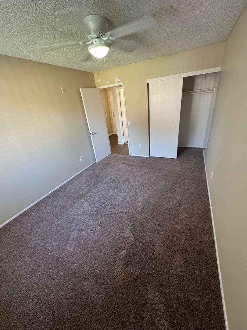 Chula Vista Apartment: 1241 5th Ave.