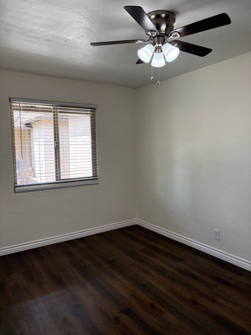 Chula Vista Apartment: 184 F St.