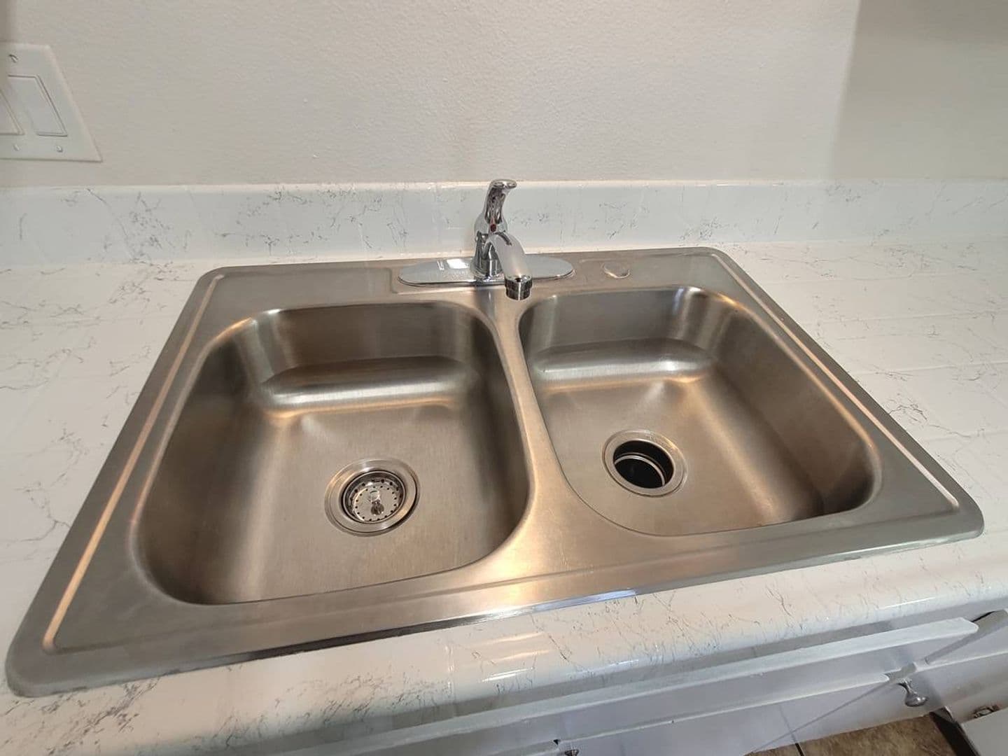 Chula Vista Apartment: 1241 5th Ave.