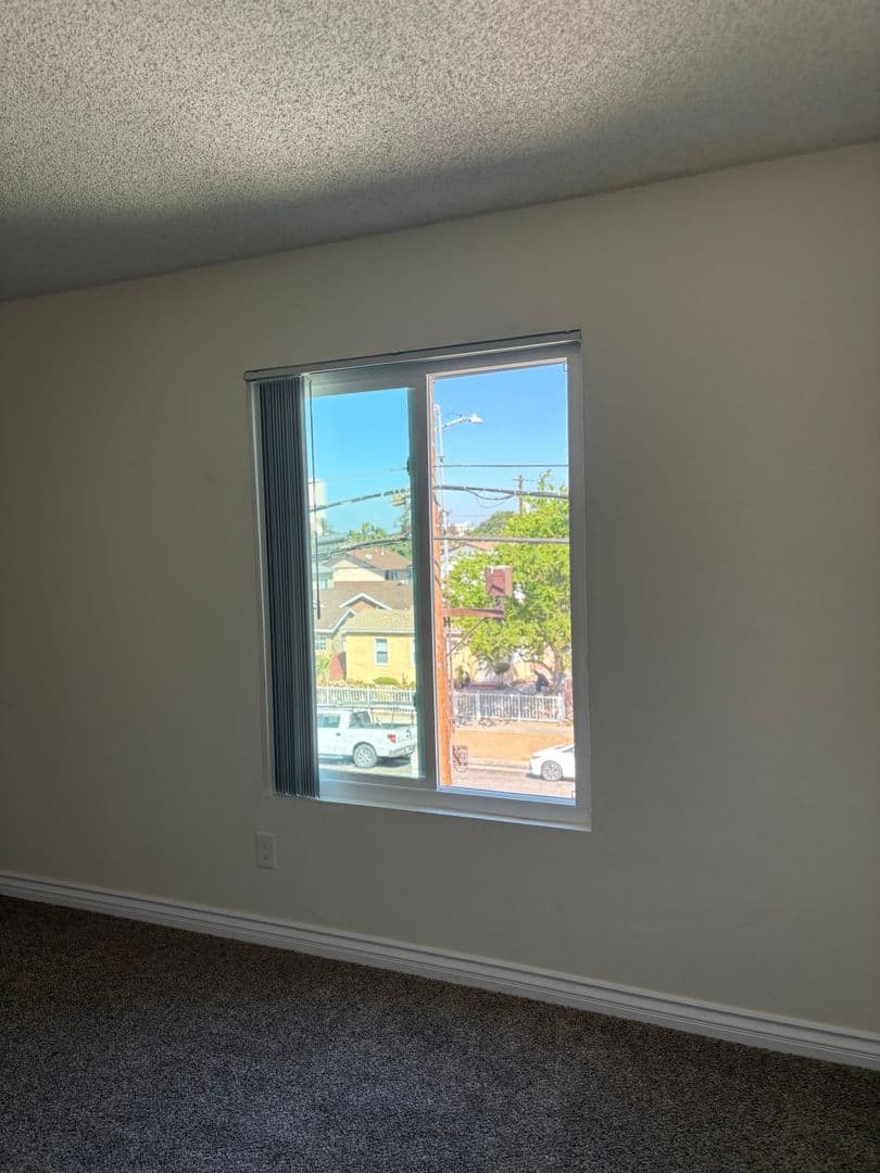 Chula Vista Apartment: 222 G St.
