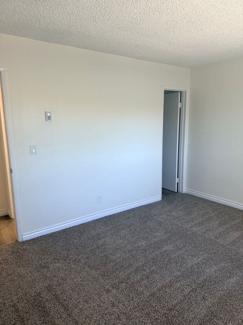Chula Vista Apartment: 370 K St.