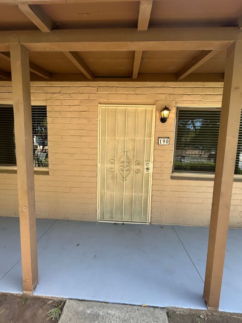 Chula Vista Apartment: 184 F St.