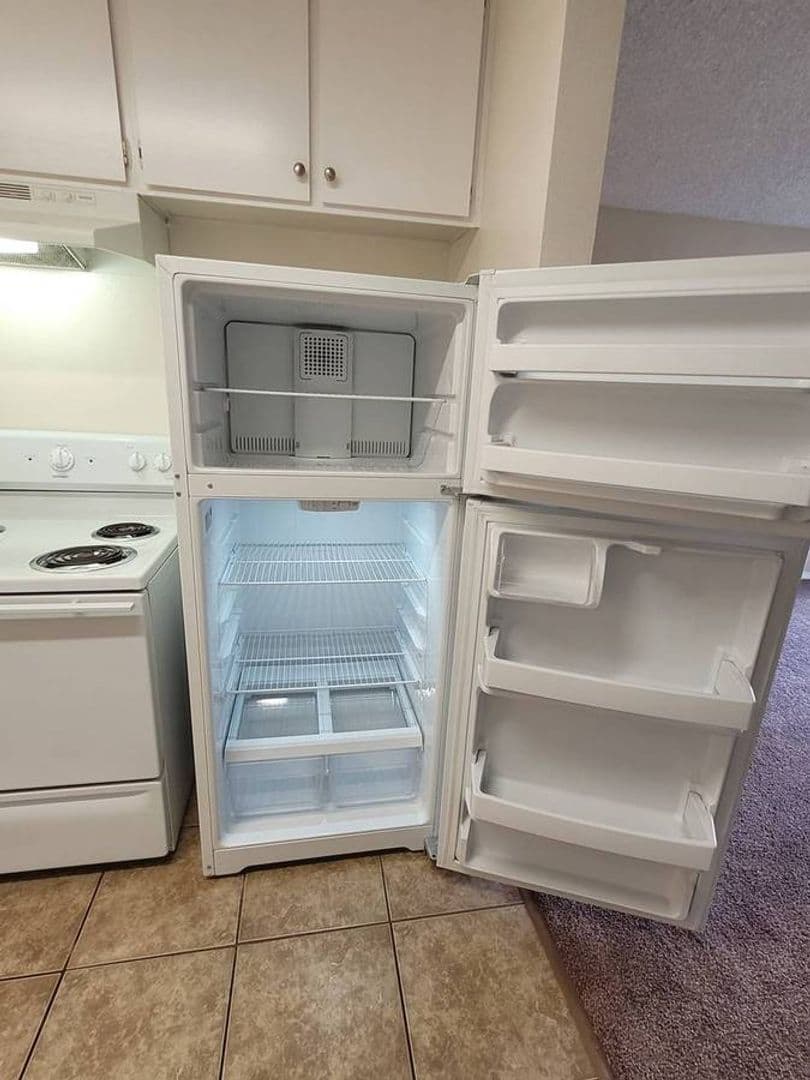 Chula Vista Apartment: 1241 5th Ave.