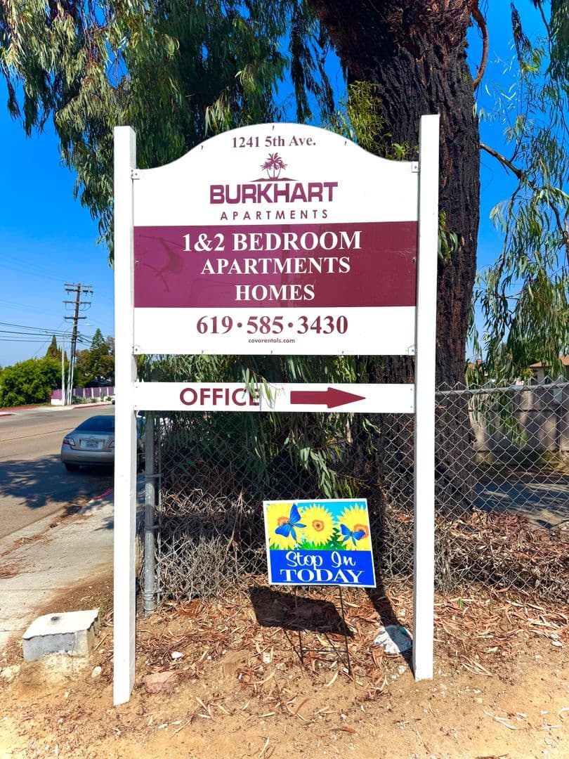 Chula Vista Apartment: 1241 5th Ave.