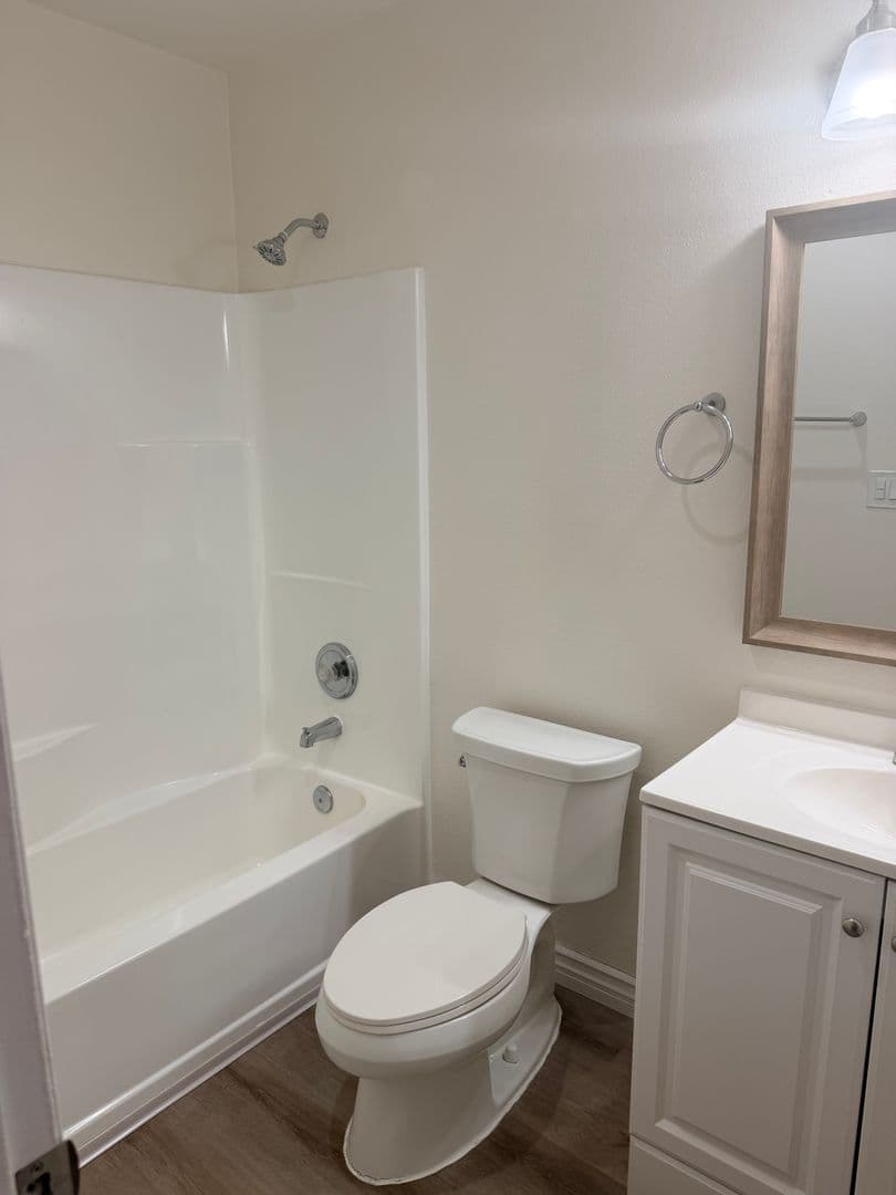 Chula Vista Apartment: 370 K St.