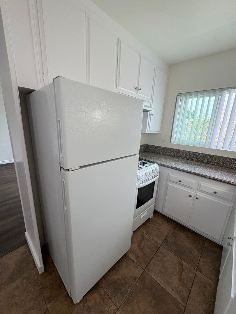 Chula Vista Apartment: 222 G St.