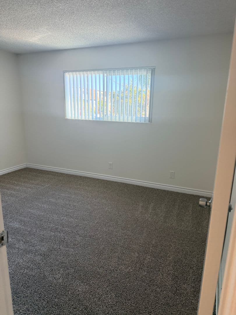 Chula Vista Apartment: 370 K St.