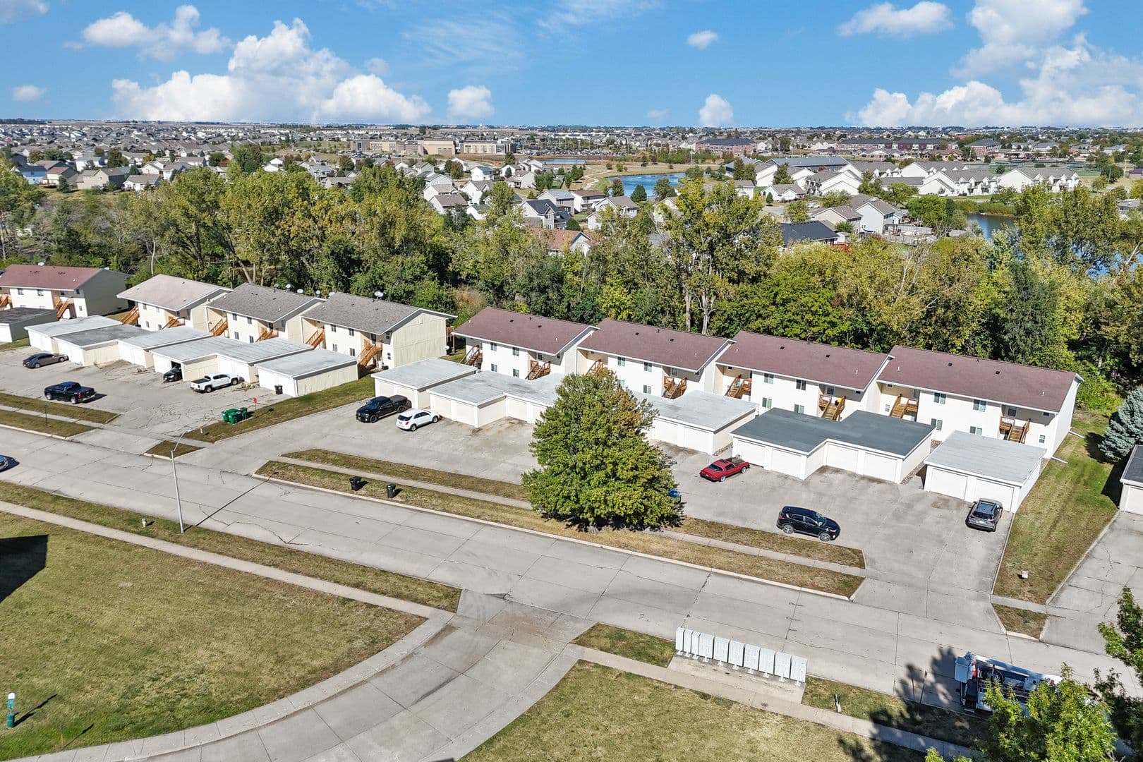 Ankeny Apartment: 1600 NW Pine Road