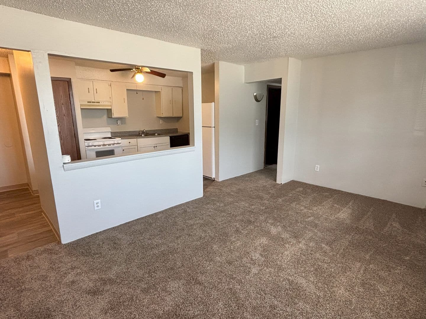 Des Moines Apartment: 3610 Twana Dr