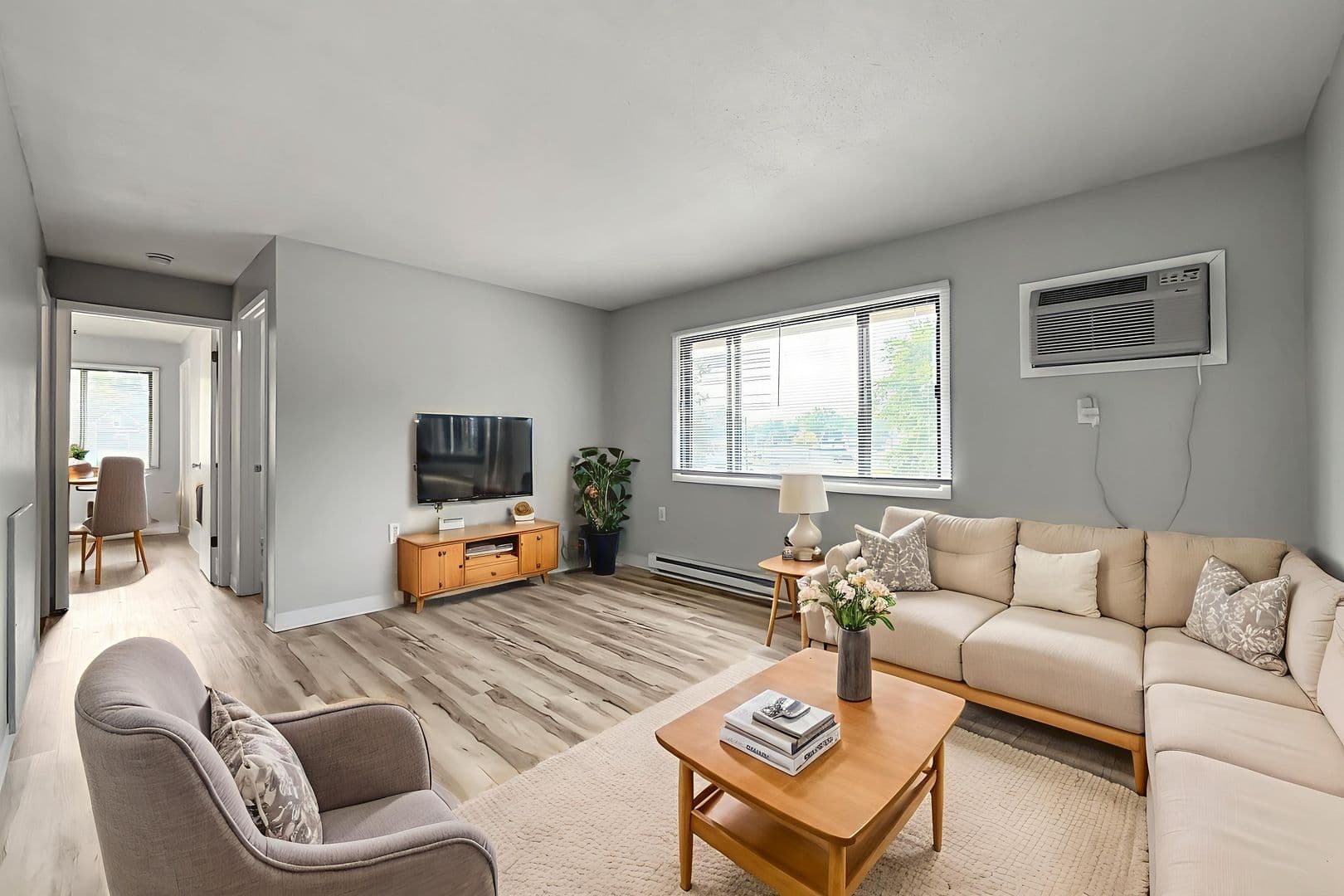 Norwalk Apartment: 1212 Holly Drive