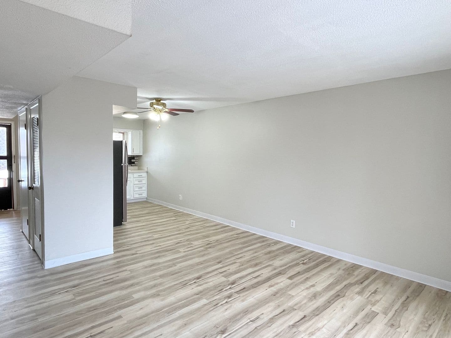 Ankeny Apartment: 1600 NW Pine Road