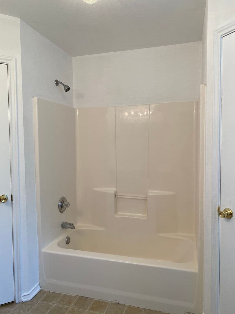 Belton House: 1809 Liberty Hill Dr