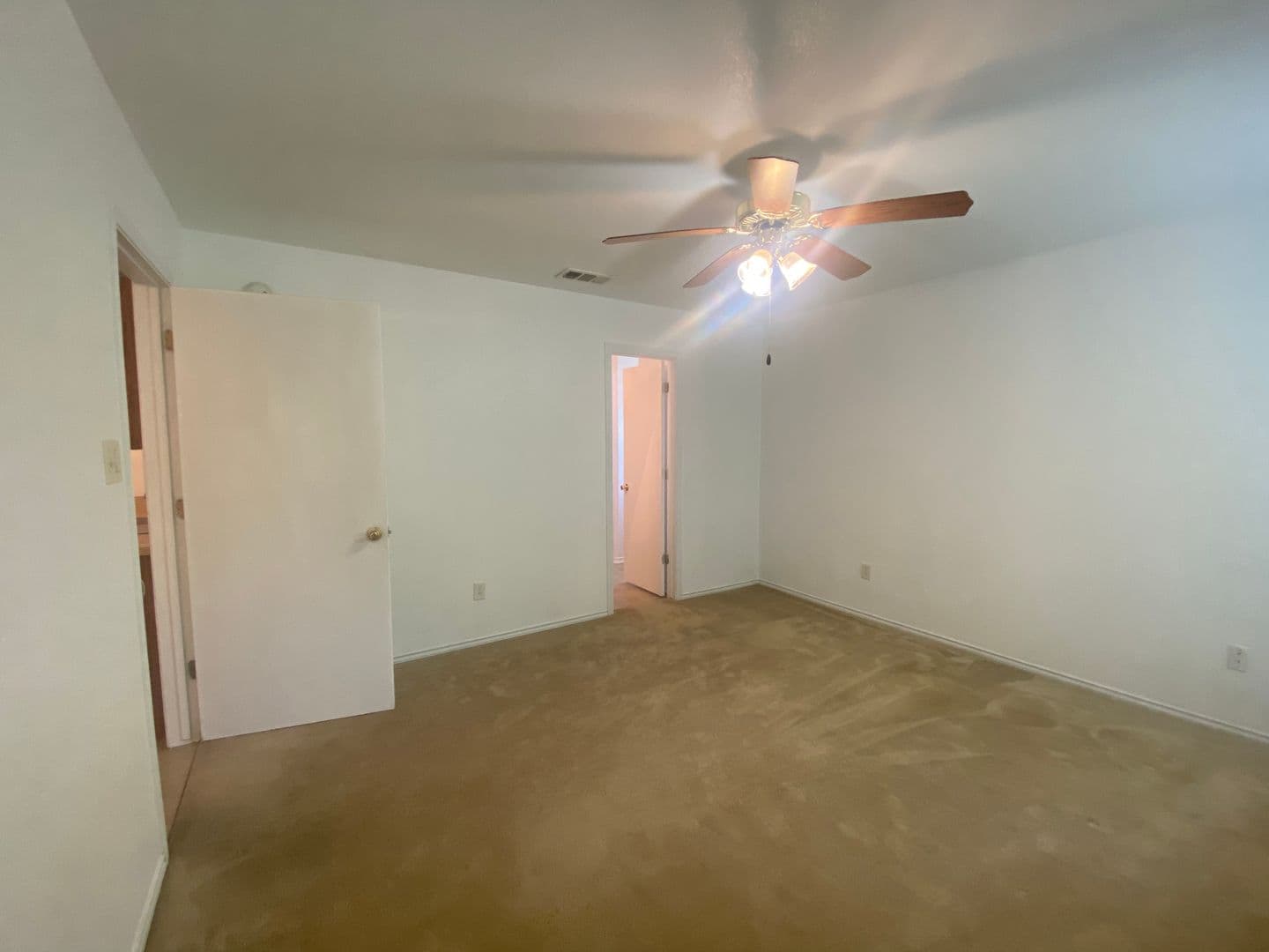 Belton House: 1809 Liberty Hill Dr