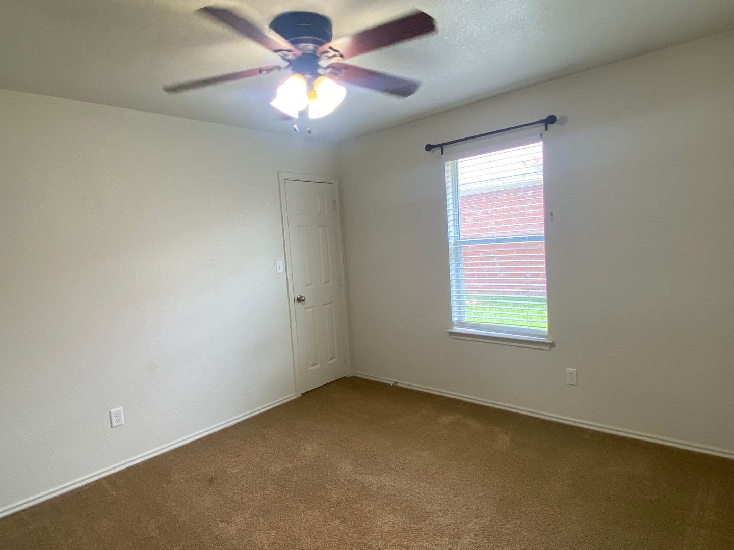 Temple House: 206 Burnham Dr