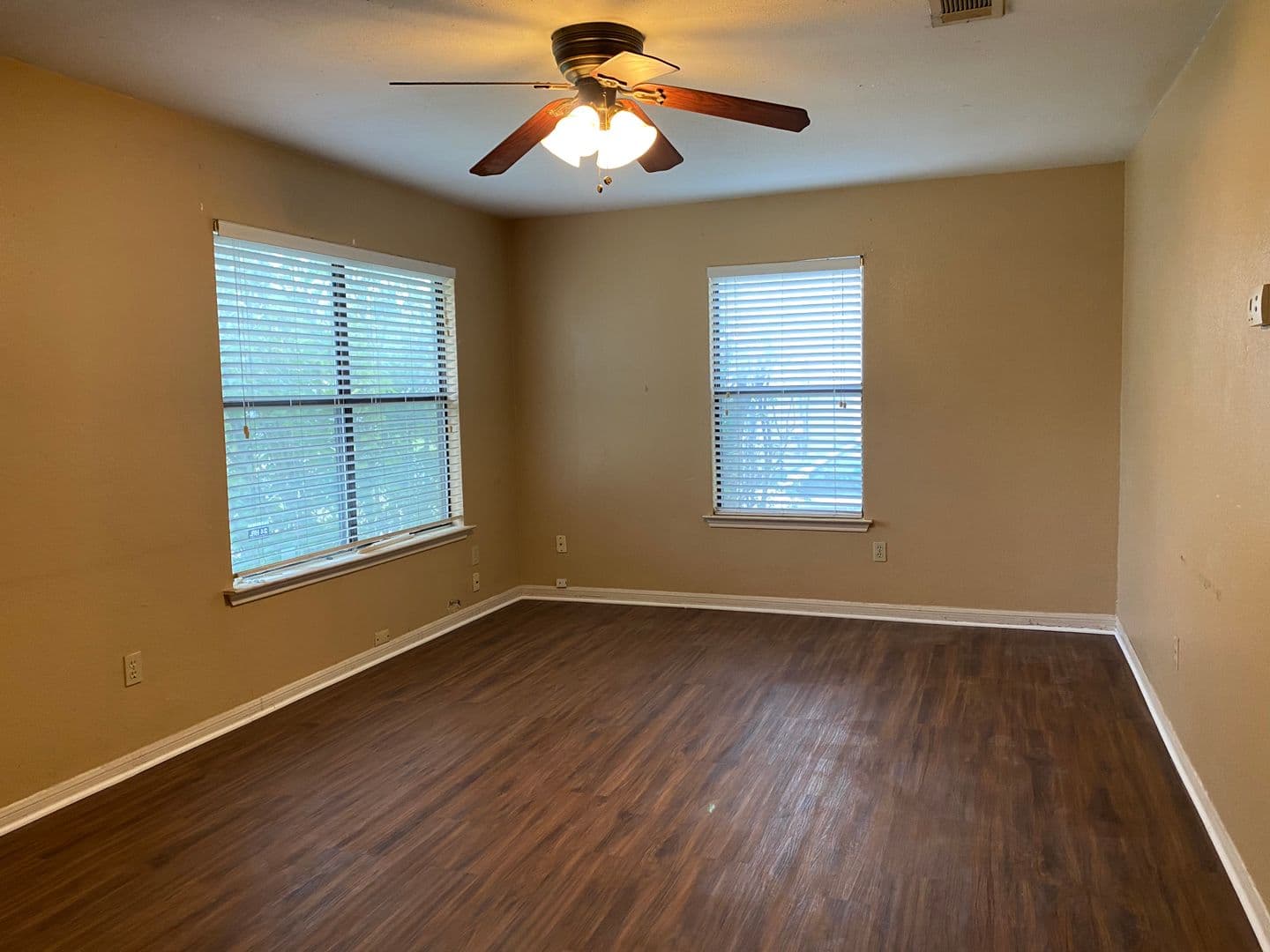 Belton House: 803 E 12th Ave