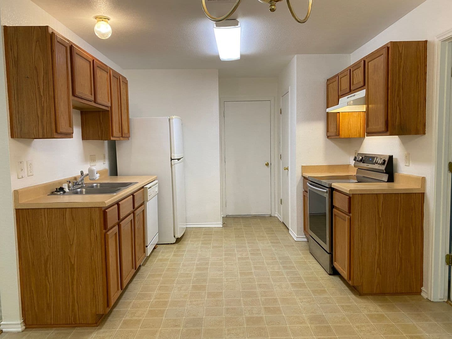 Belton House: 1809 Liberty Hill Dr