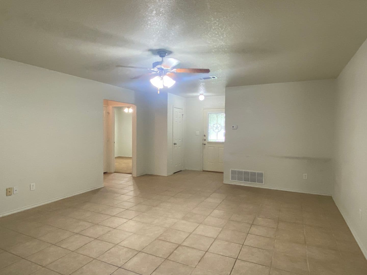 Temple House: 206 Burnham Dr