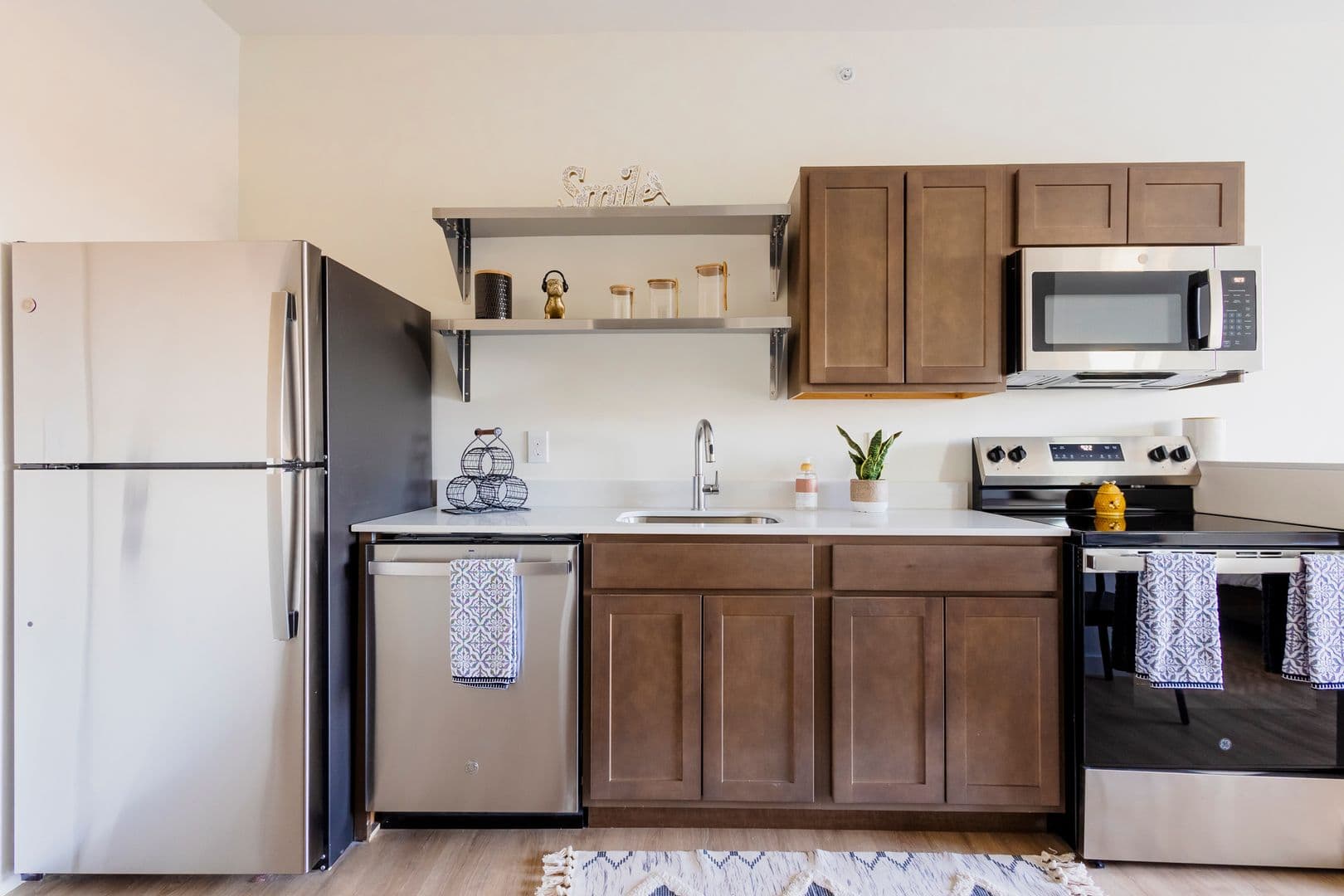 Lexington Apartment: 340 Legion Drive