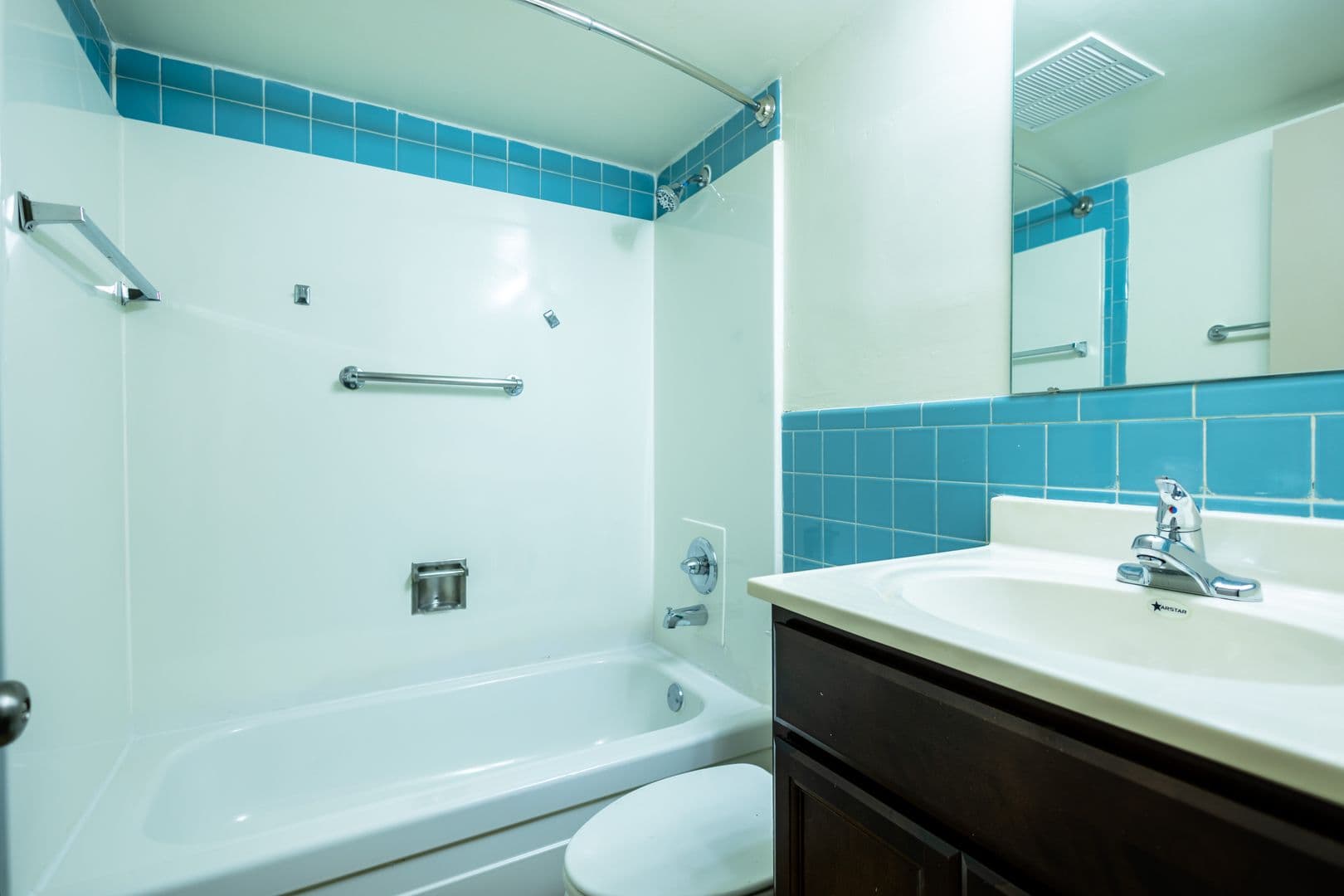 Lexington Apartment: 1435 Nicholasville Road