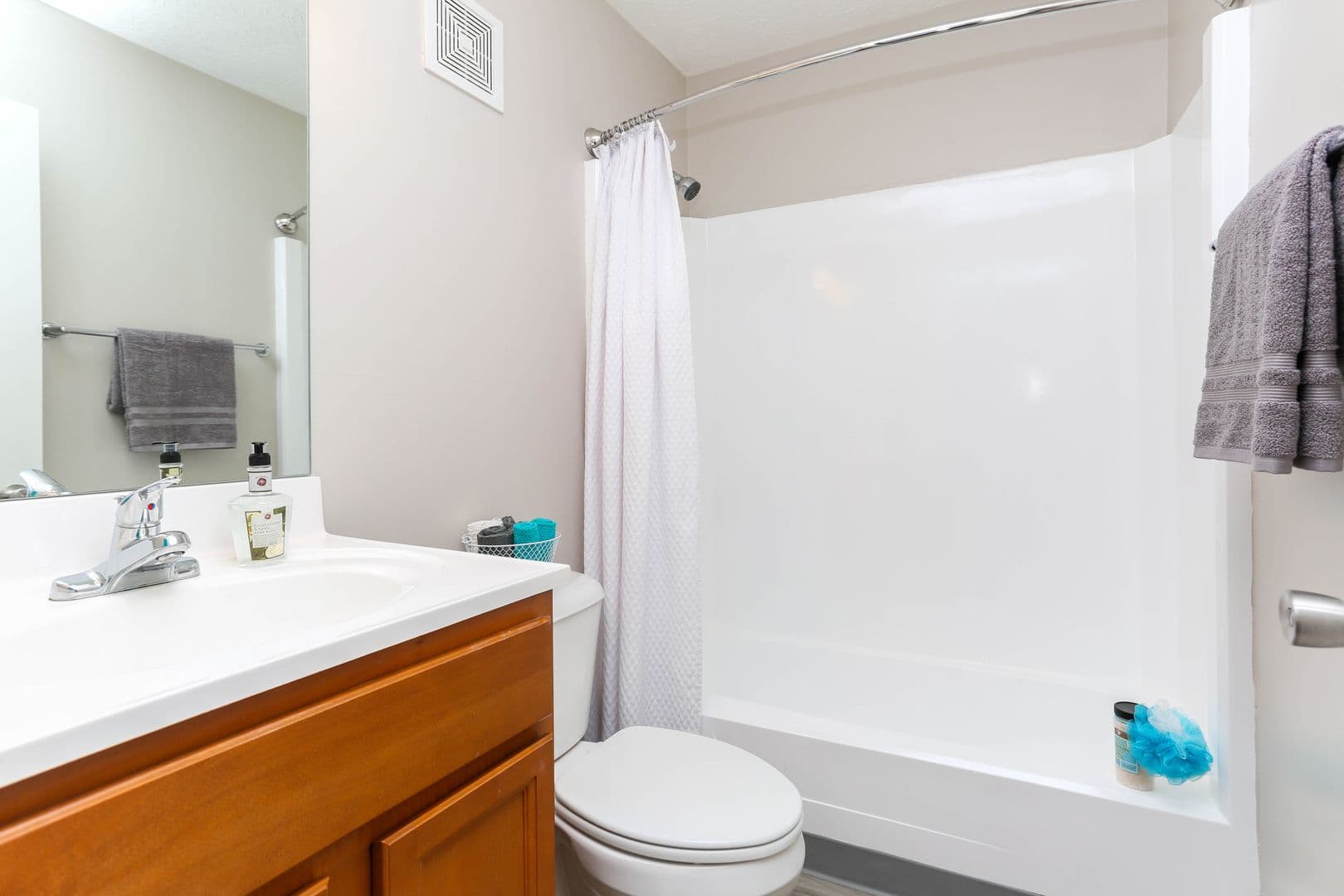 Lexington Apartment: 333 Legion Drive