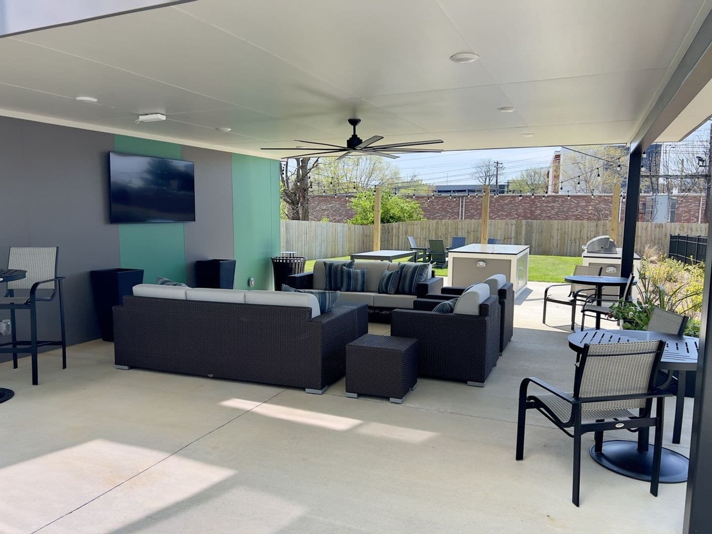 Lexington Apartment: 340 Legion Drive