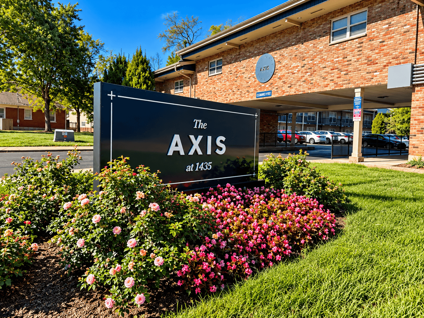 Lexington Apartment: 1435 Nicholasville Road