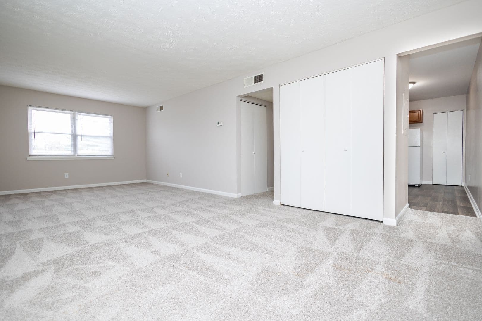 Lexington Apartment: 1232 Man O War Place #2