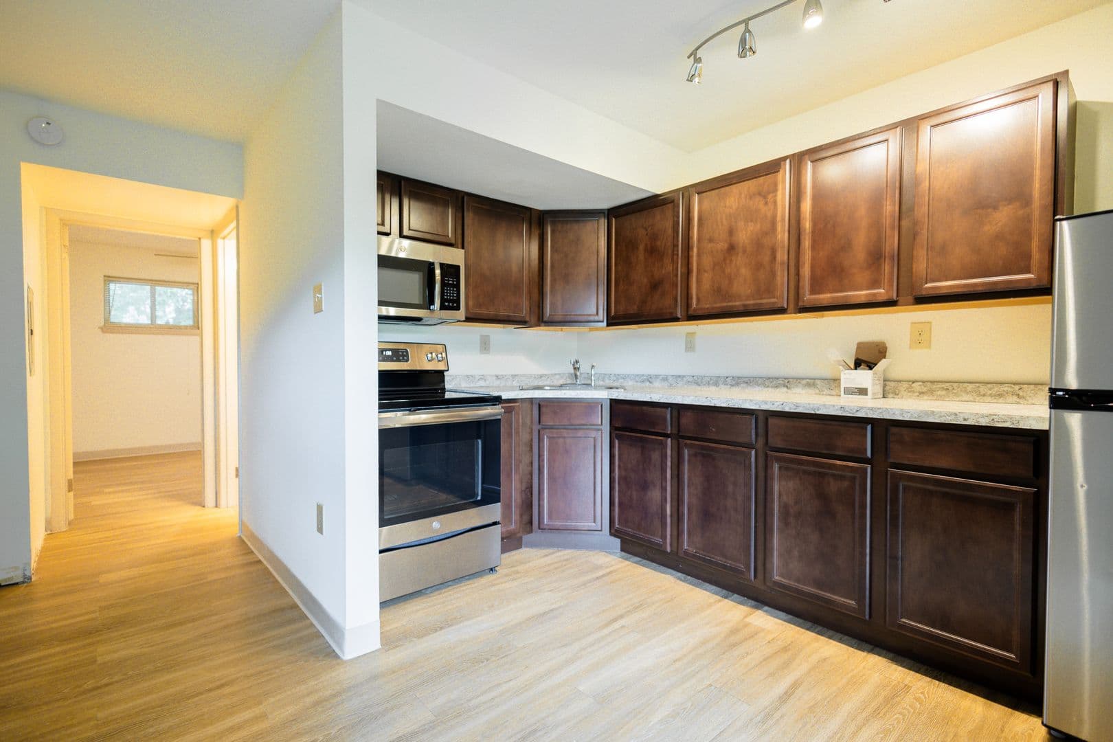 Lexington Apartment: 1435 Nicholasville Road