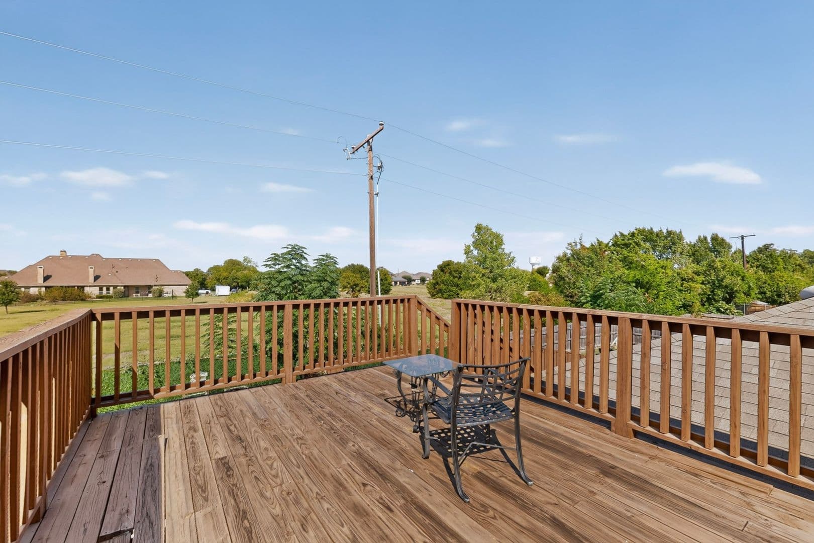 Rowlett House: 6606 Windward View Drive