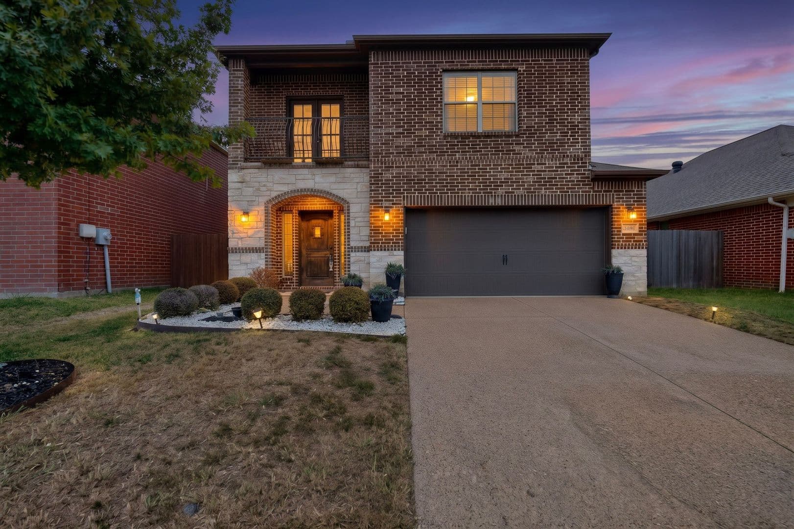 Rowlett House: 6606 Windward View Drive