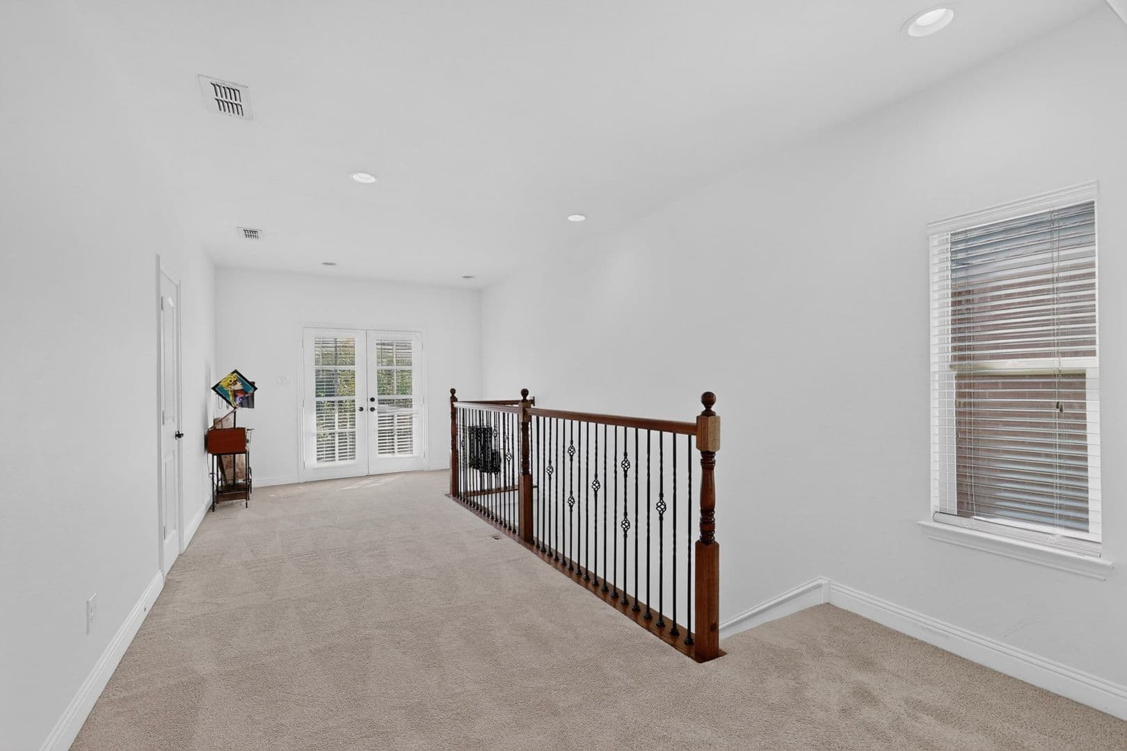 Rowlett House: 6606 Windward View Drive