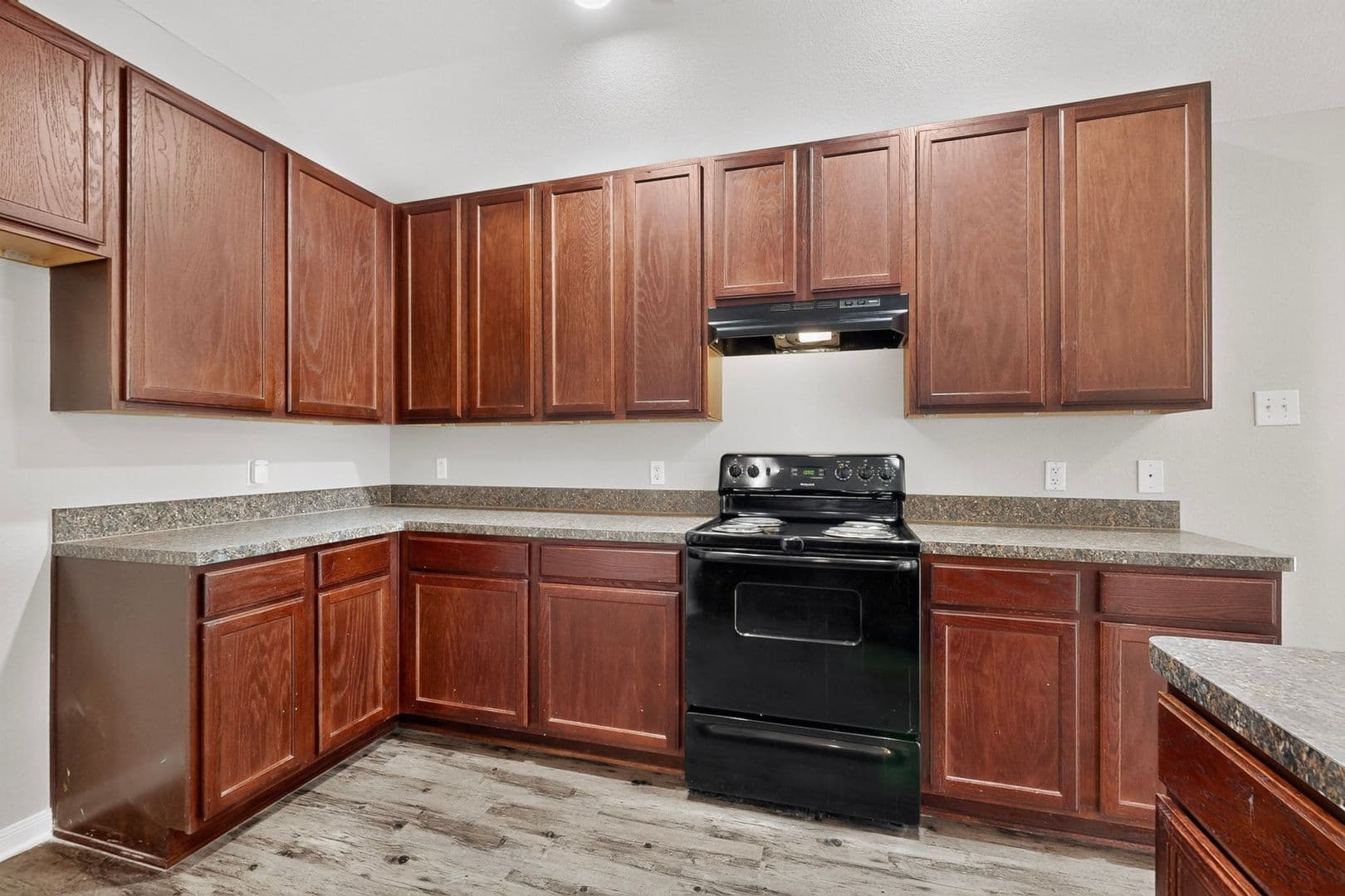 Dallas House: 2939 Saint Bernard