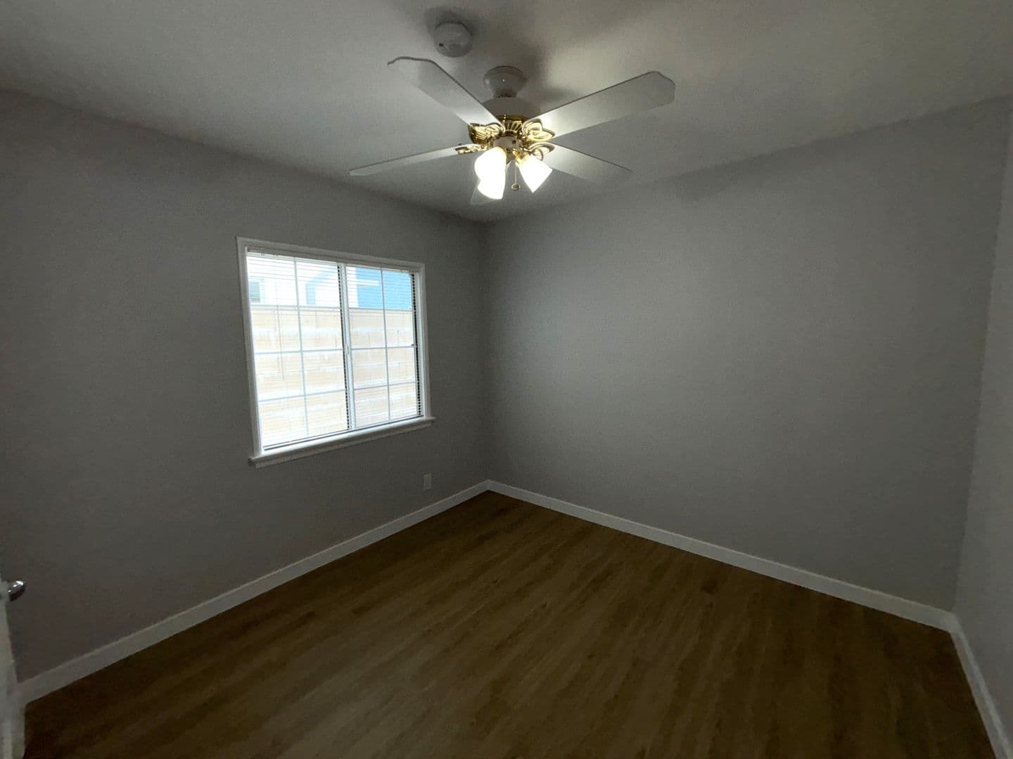 North Hollywood Apartment: 10814-10818 Blix St