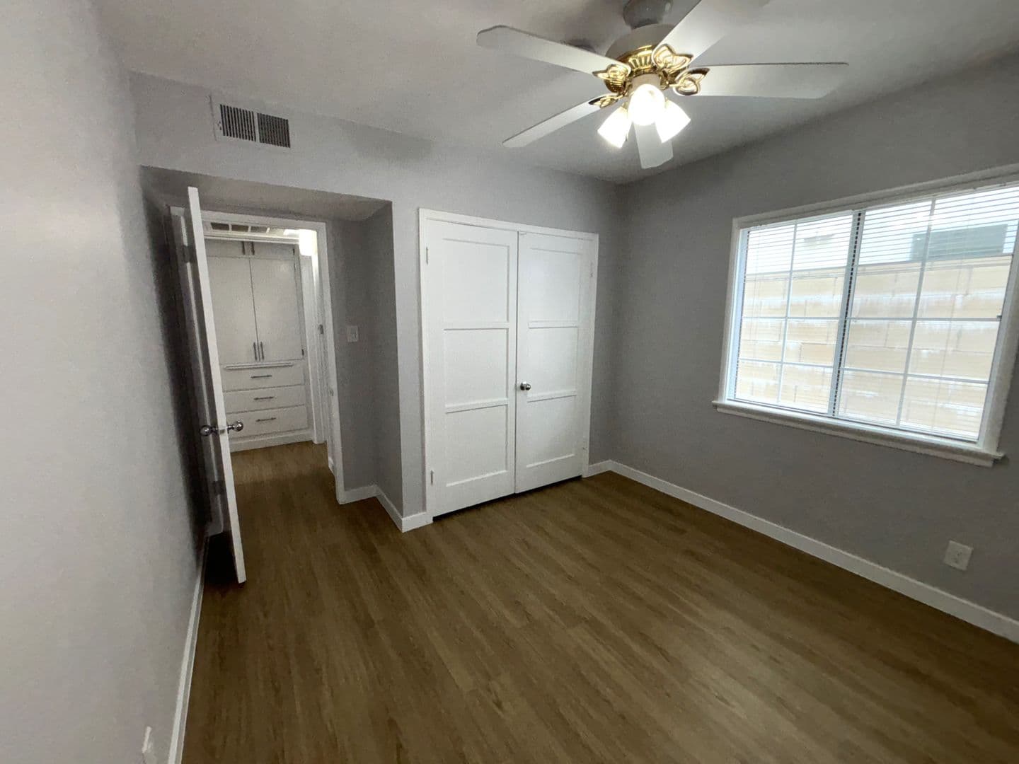 North Hollywood Apartment: 10814-10818 Blix St