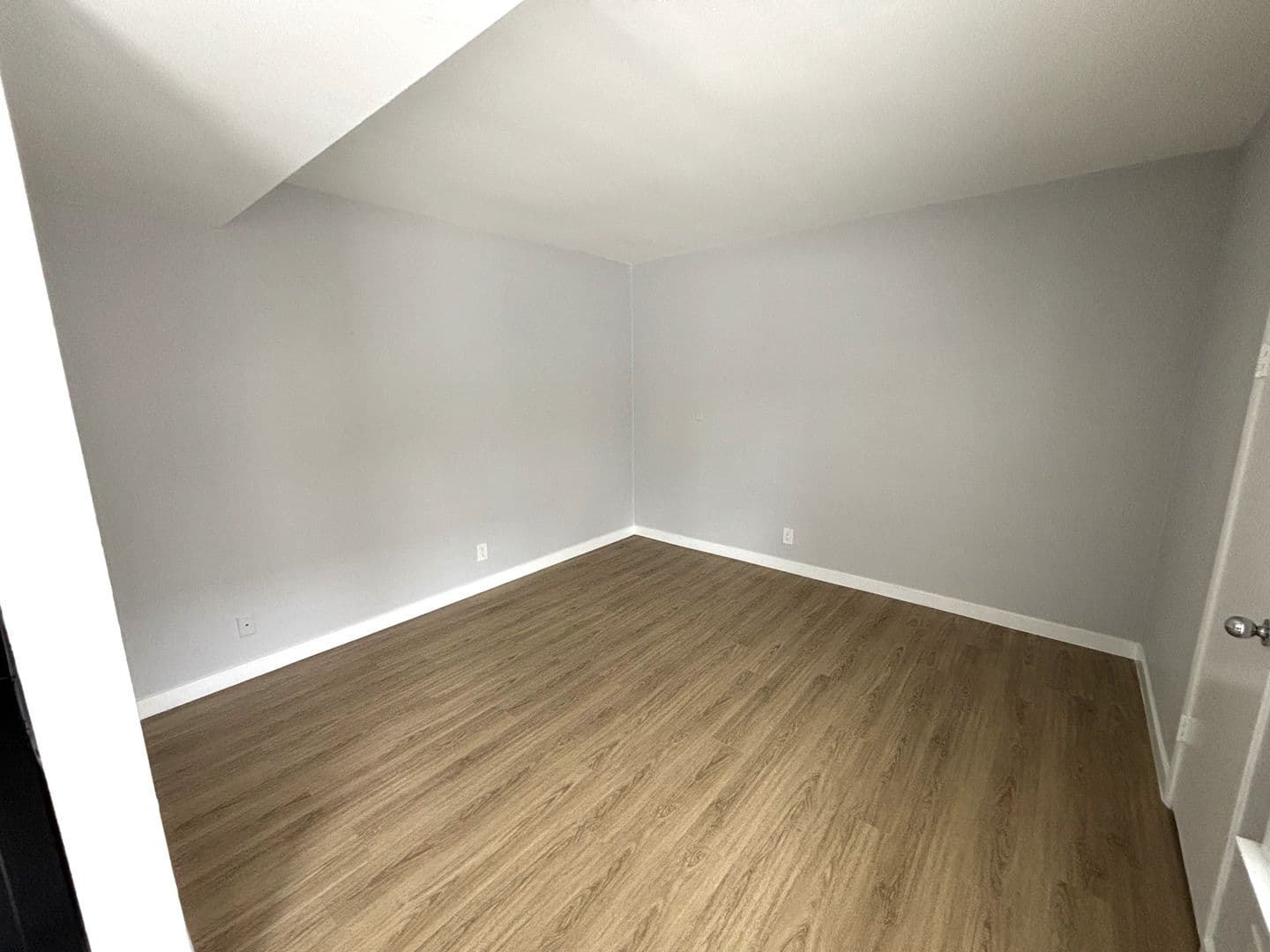 North Hollywood Apartment: 10814-10818 Blix St