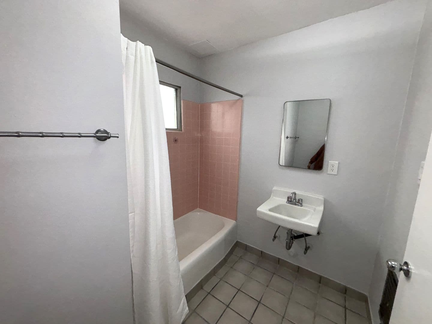 North Hollywood Apartment: 10814-10818 Blix St