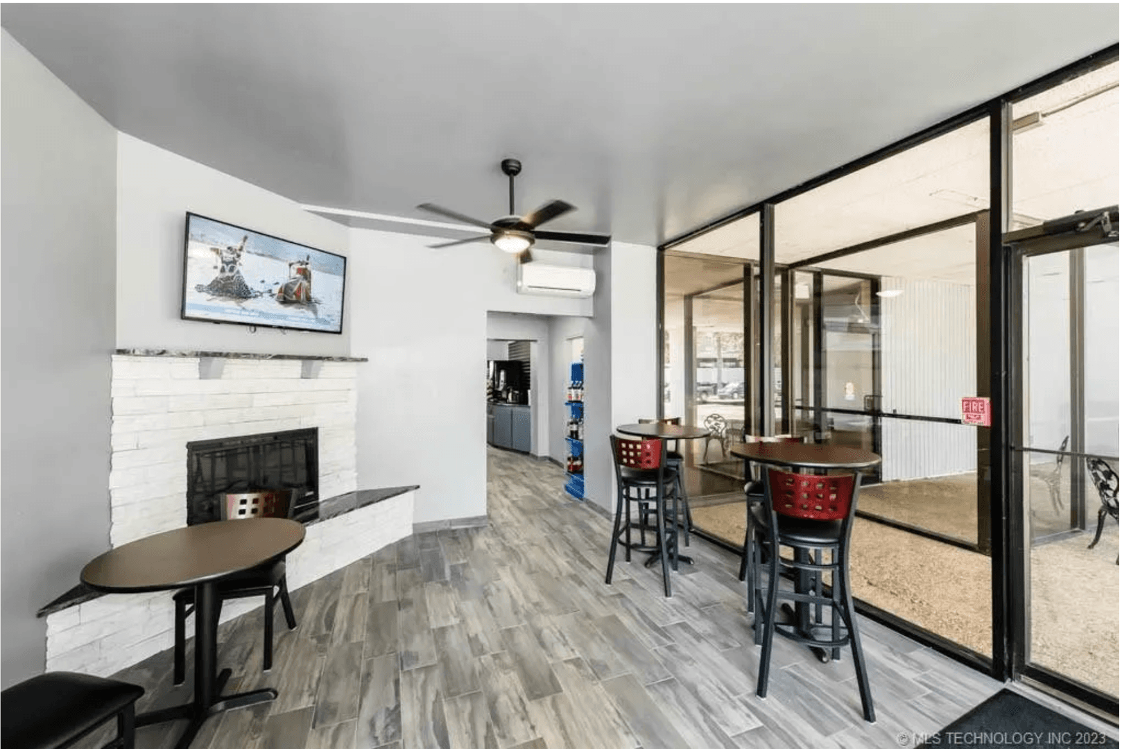 Tulsa House: 410 W 7th St