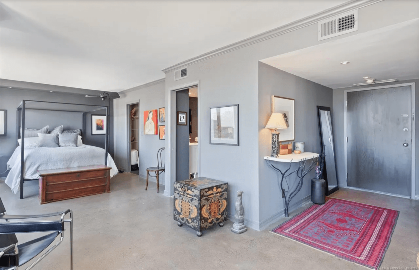 Tulsa House: 410 W 7th St