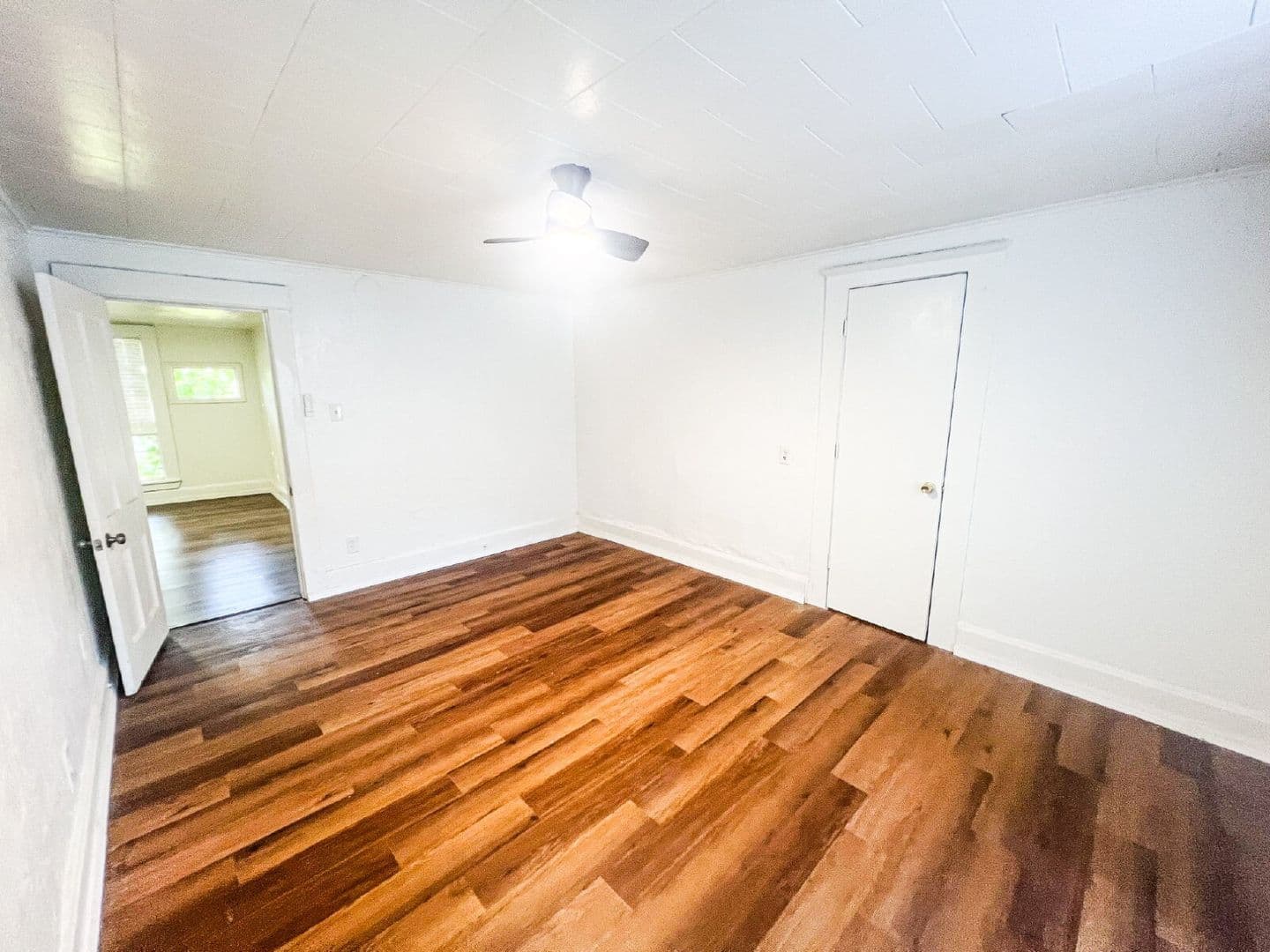 Cleveland House: 307 S Rosehill Ave