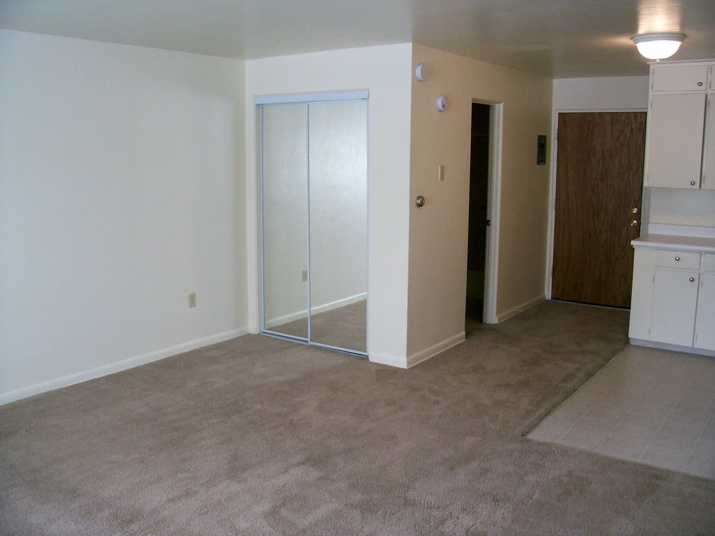 Littleton Apartment: 1151 W. Ida Ave.