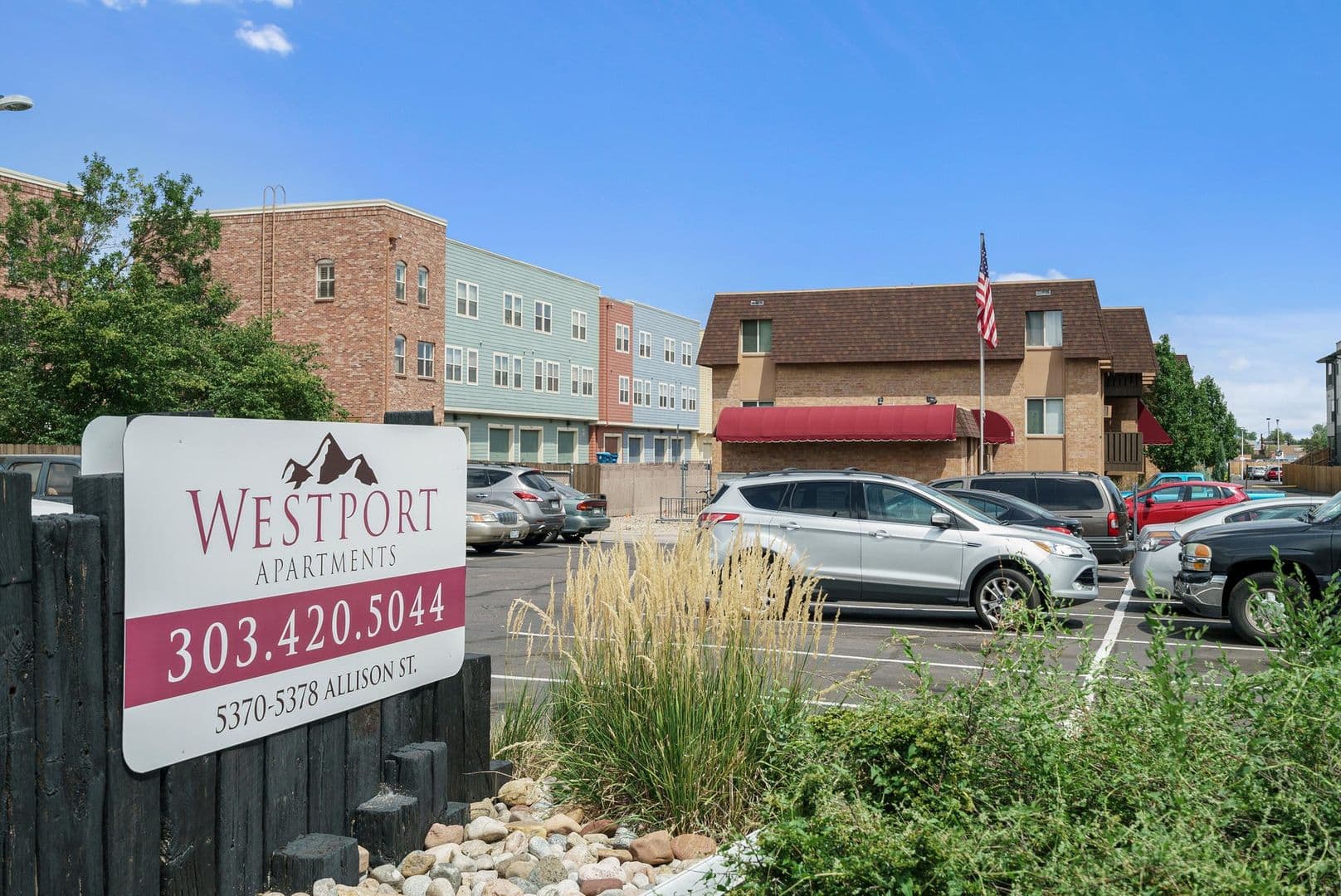 Arvada Apartment: 5370 Allison St.