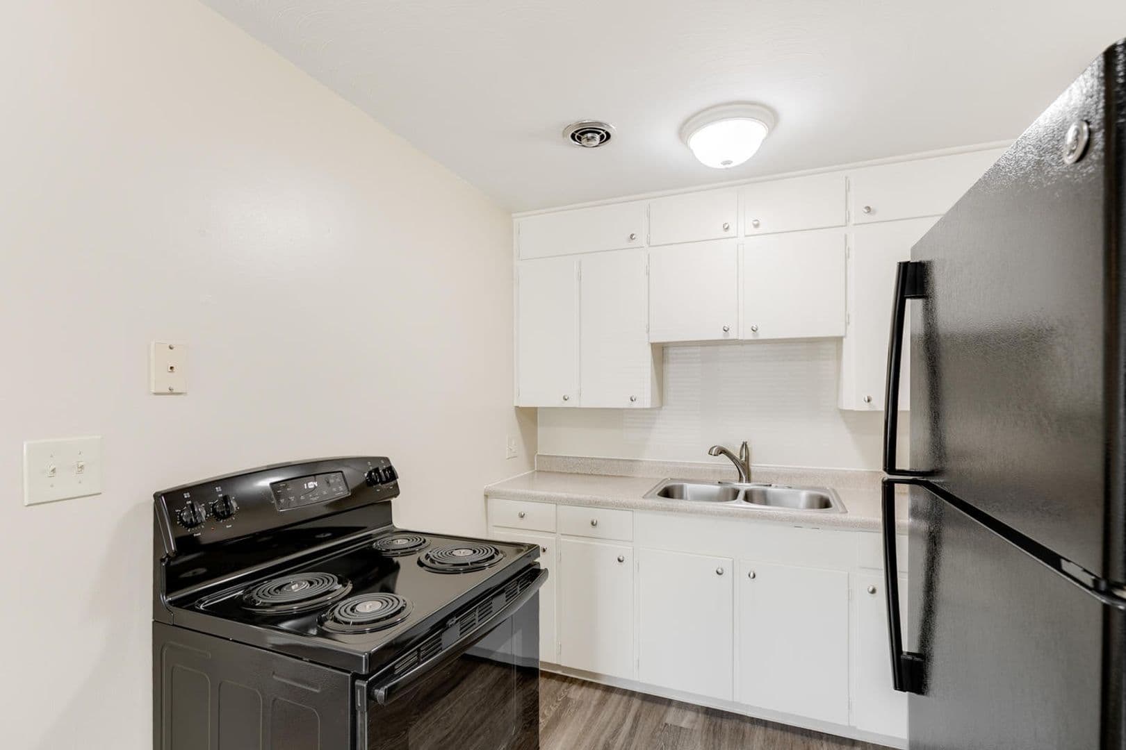 Littleton Apartment: 1151 W. Ida Ave.