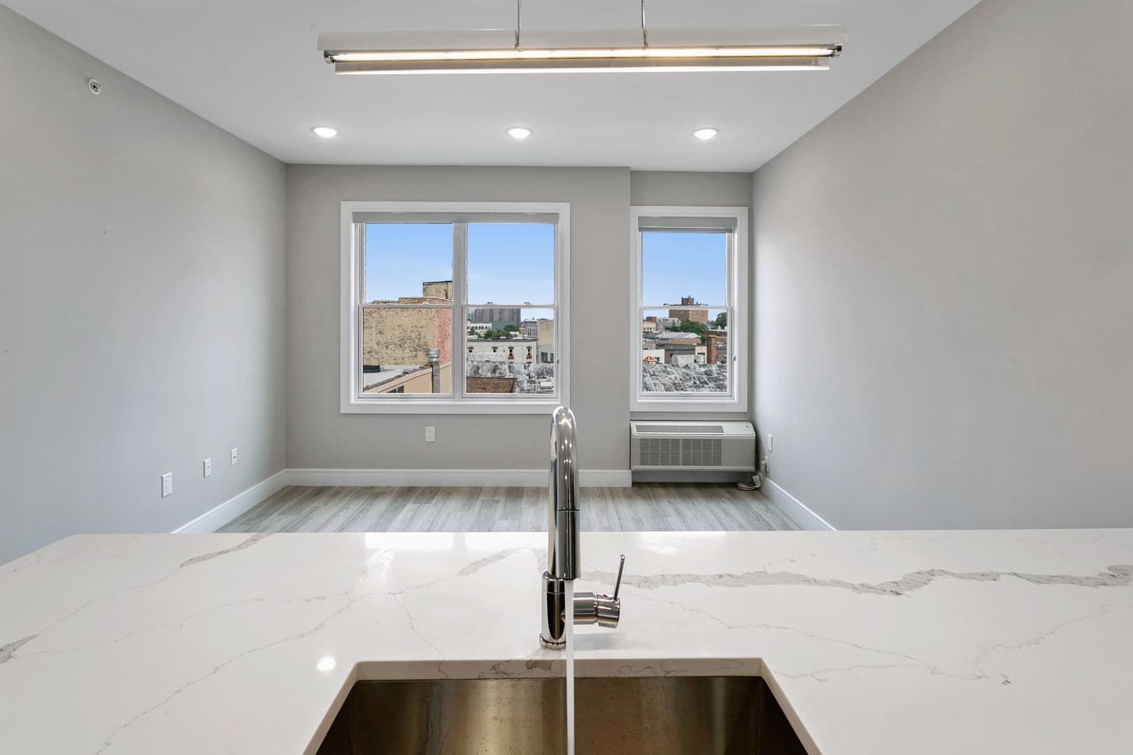 UNION CITY Apartment: 515 32ND STREET