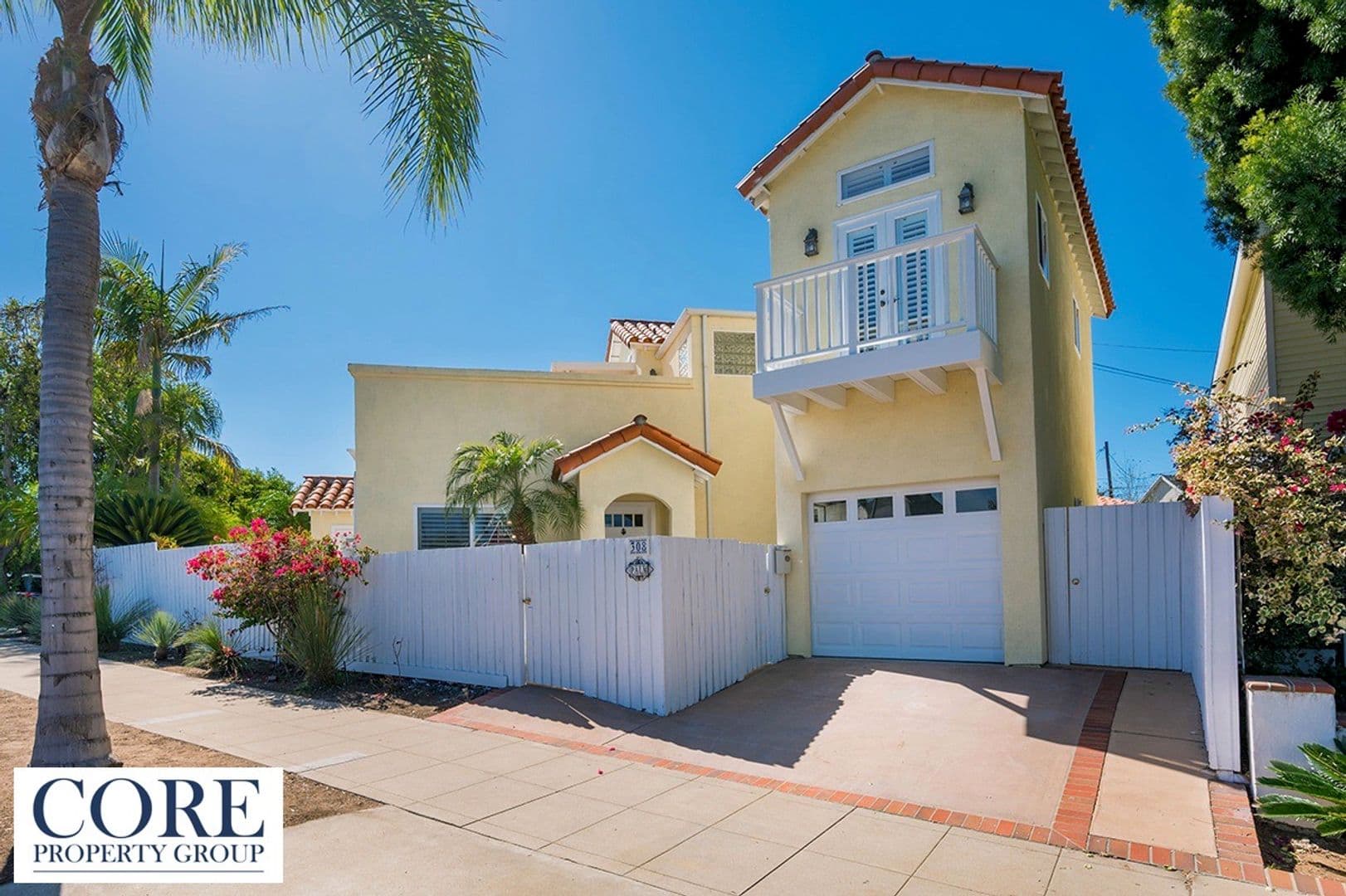 Coronado House: 308 Palm Avenue