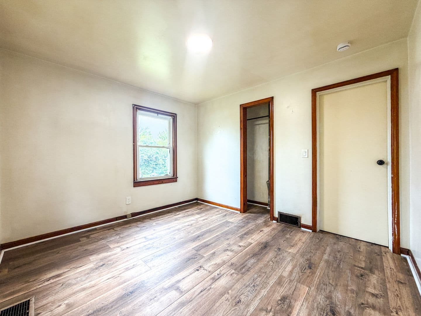 Lorain House: 2947 Colorado Ave
