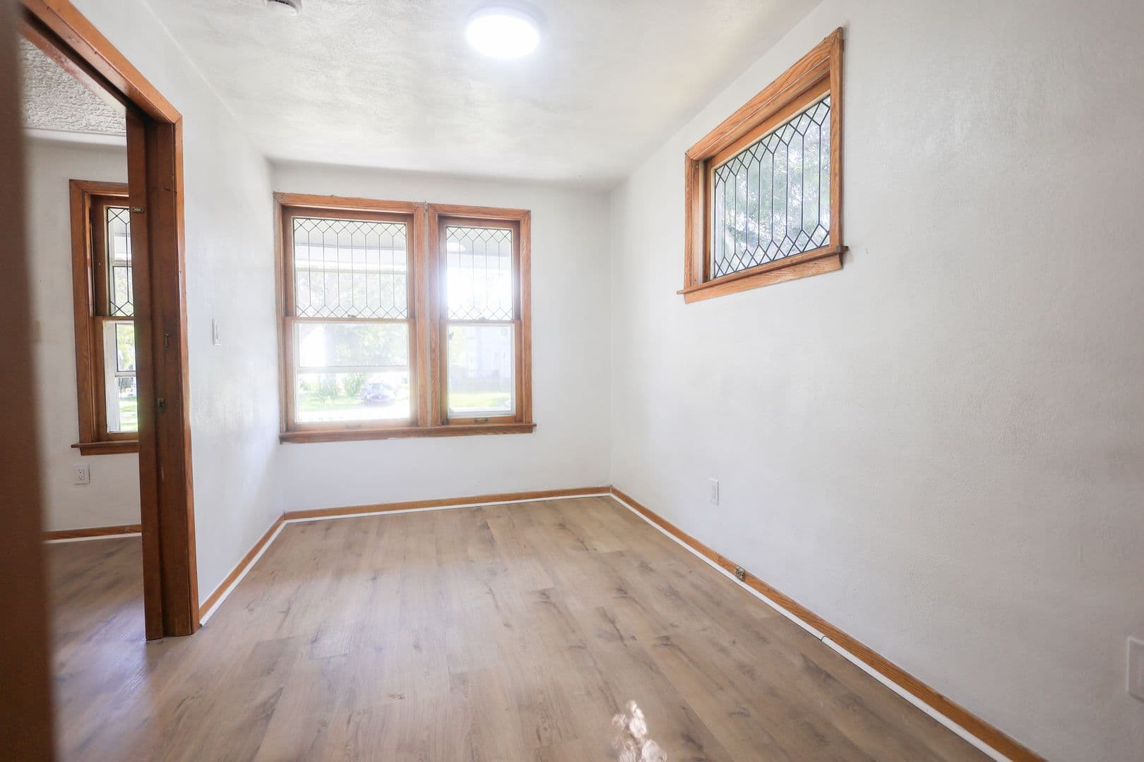 Lorain House: 816 W 22nd St