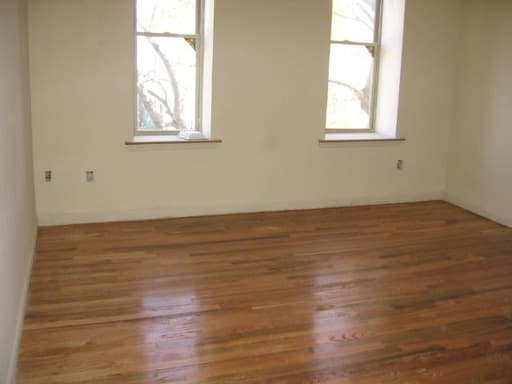 Newark Apartment: 9-19 Roseville Avenue