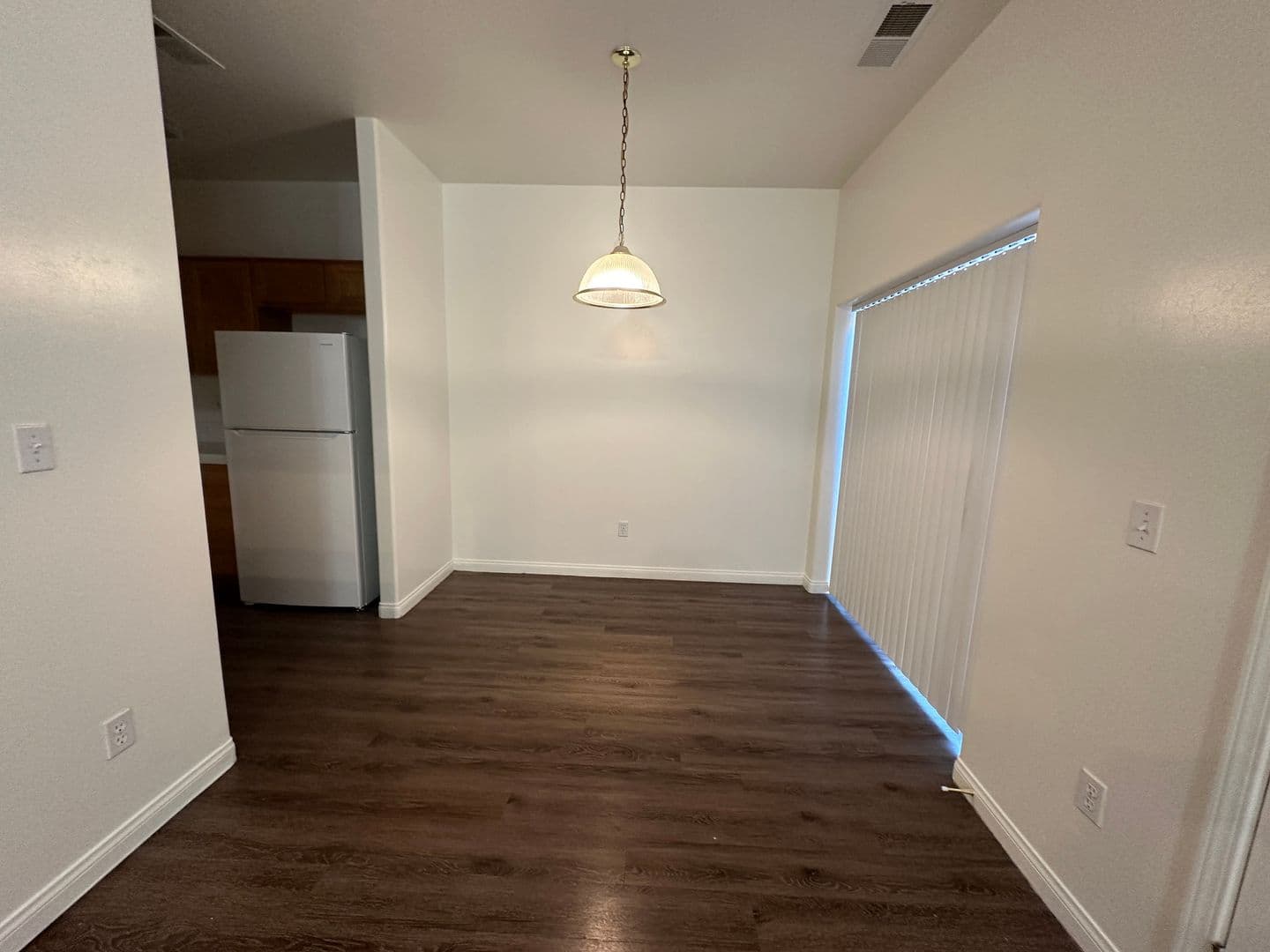 Bakersfield Apartment: 3835 Pine Meadow Drive